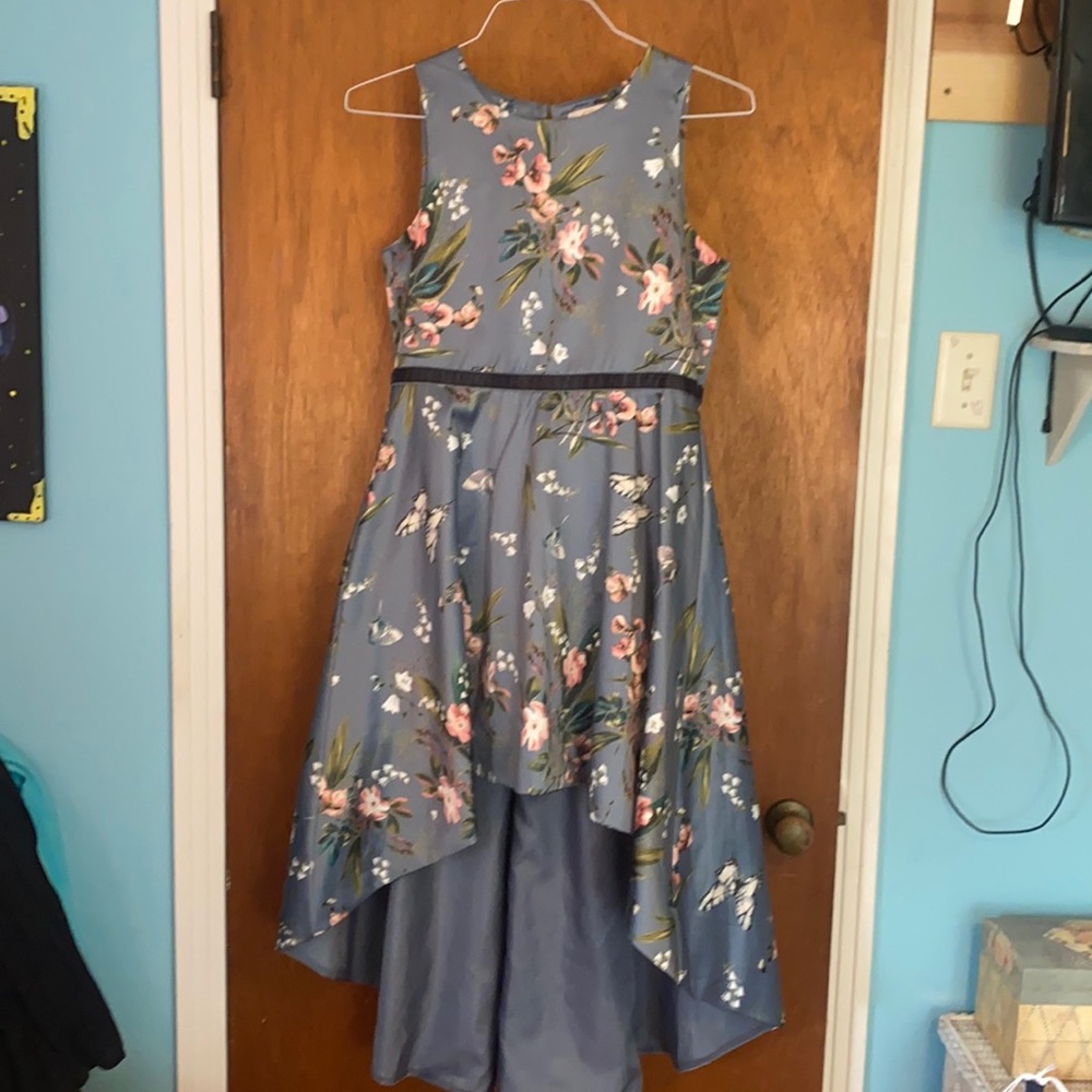 Girls floral dress